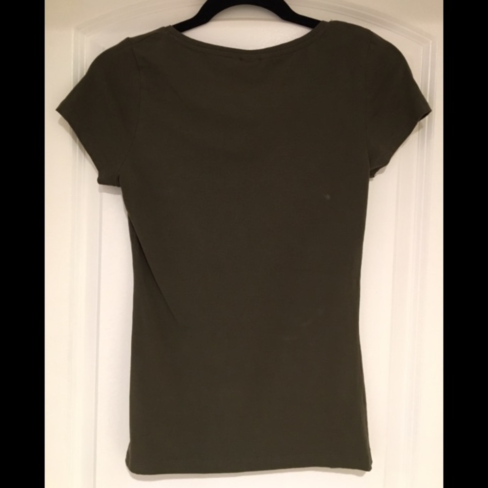H&M Olive Basic Jersey Tee - Picture 2 of 3